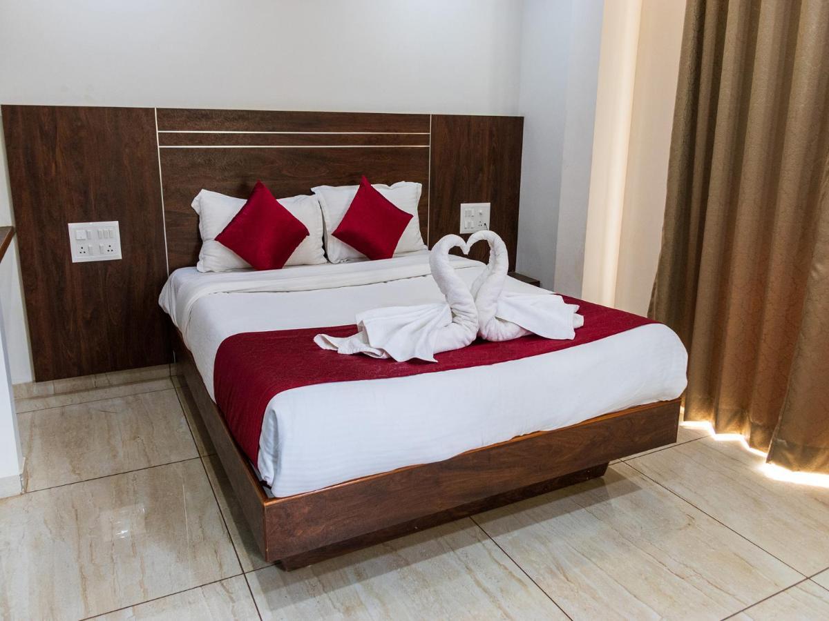 D' Manor Service Apartment Belagavi Zewnętrze zdjęcie