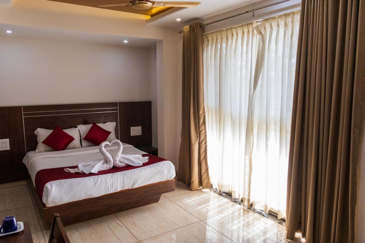 D' Manor Service Apartment Belagavi Zewnętrze zdjęcie